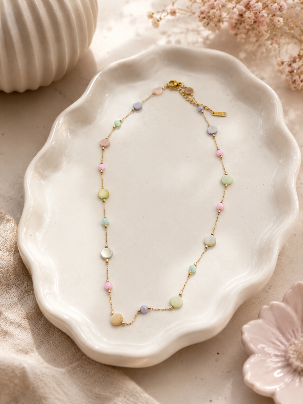 Subtle Beaded necklace