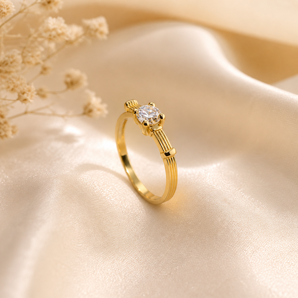 Classic gold ring