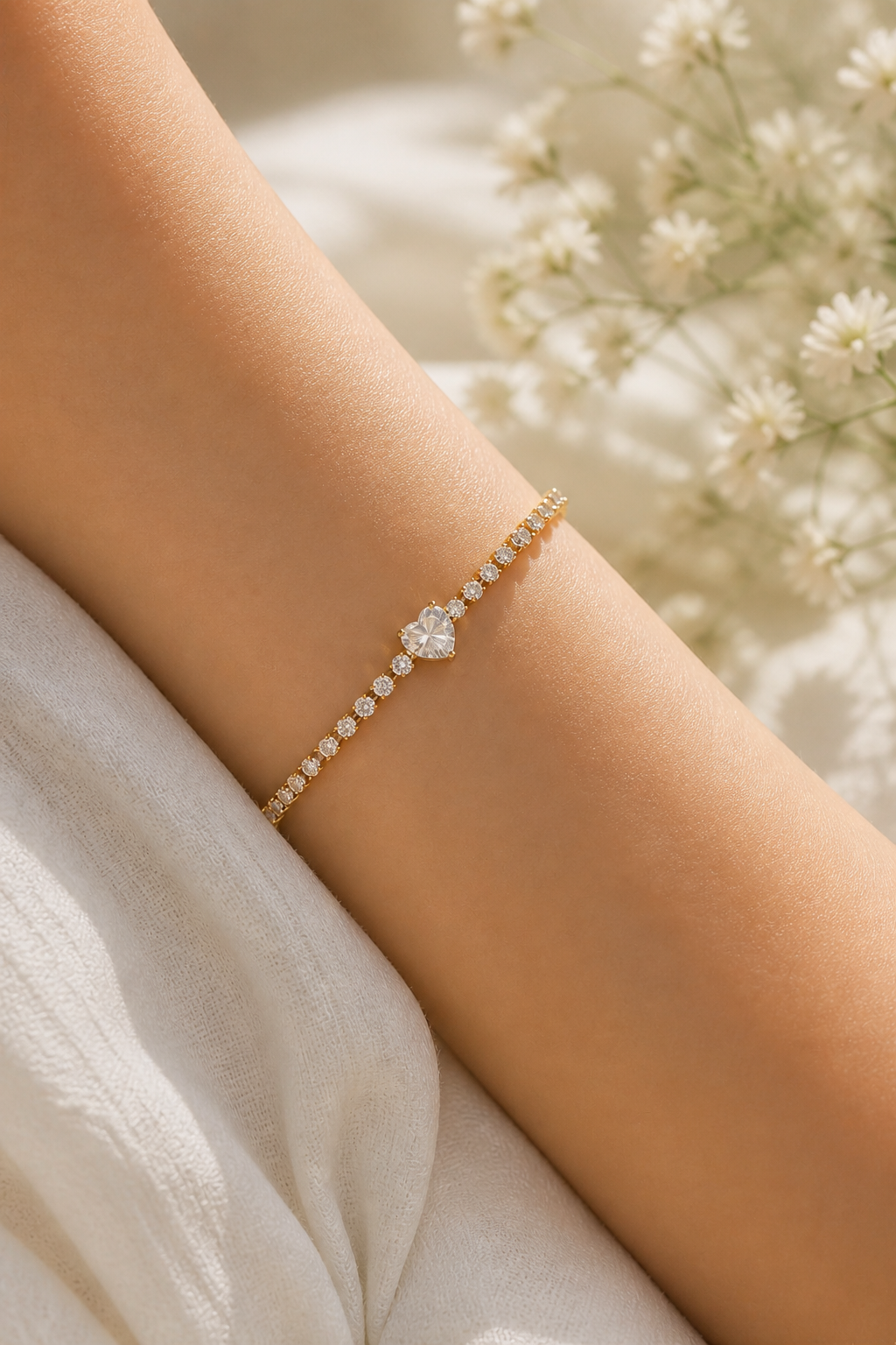 Diamond heart bracelet