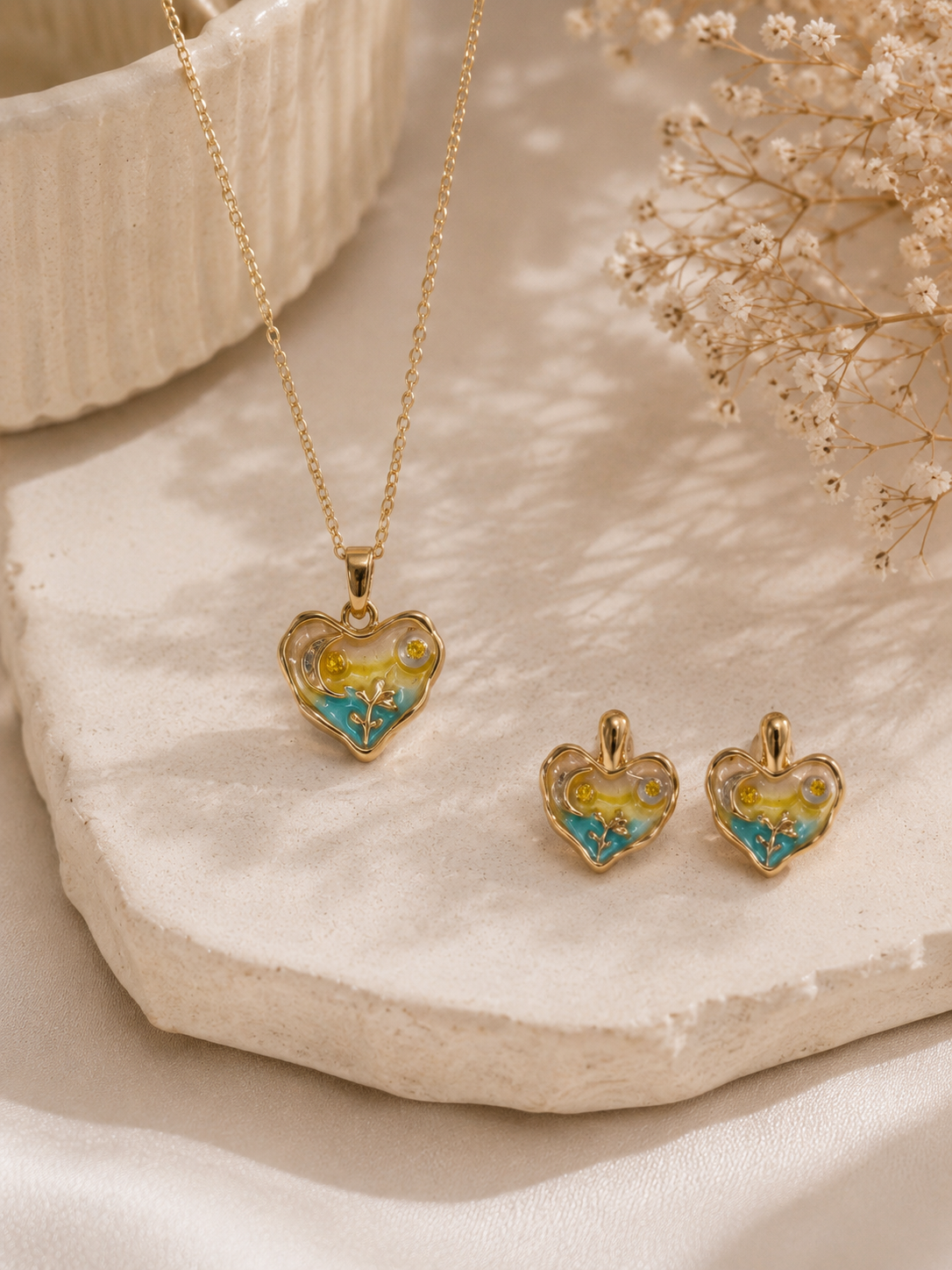 Artistic jewellery set